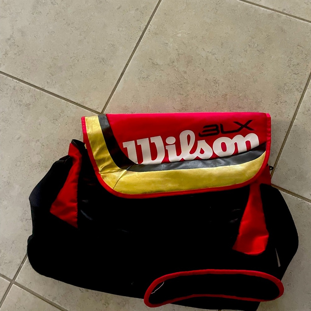 Wilson BLX Bag with shoulder strap 
Used